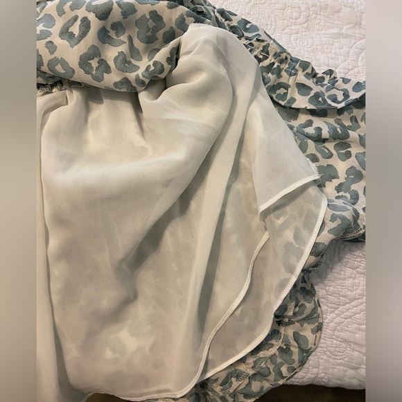 Buddy Love Women’s Balloon Sleeve Ruffles Elastic Waist Size Small - Picture 8 of 9